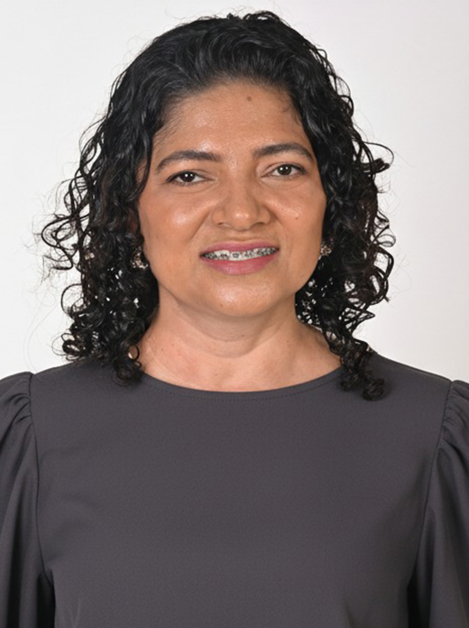 Mara Moreira